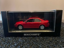 Minichamps Ford Mondeo 2001 -