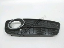 GRILLE DE CALANDRE DROITE