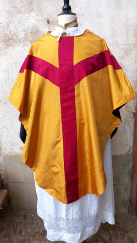 Chasuble prêtre vêtement - chasuble,