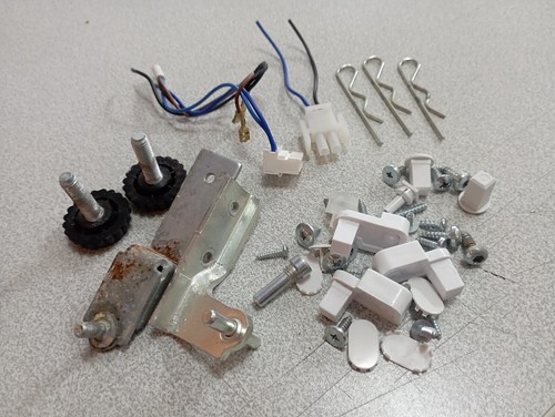 Lot vis pieds prise - vis, clip