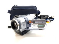 SONY DCR-TRV340 Hi8 Digital8 Video8 Tape Camcorder Handycam Complete Working Set