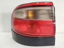 2244 feu arrière gauche