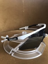 Oakley m frame white & Black /