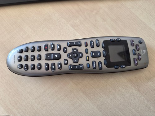 Logitech harmony 650 - logitech, universal