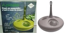 jardinière contenant «