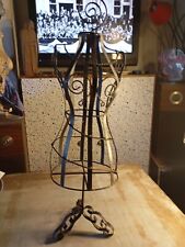 MANEQUIN EN FER TAILLE ENFANT