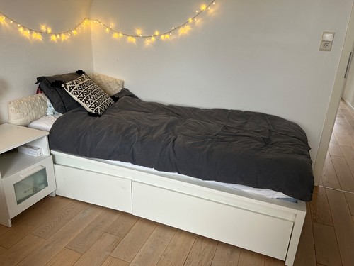 Lit personne le sommier - lit, 1