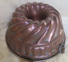 Beautiful 19th century copper kugloff mold.