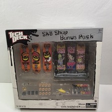 TECK DECK  SK8 SHOP BONUS PACK in Box with Deck Holder, Complete??
