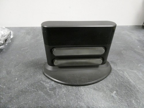 Socle charge pour - de,