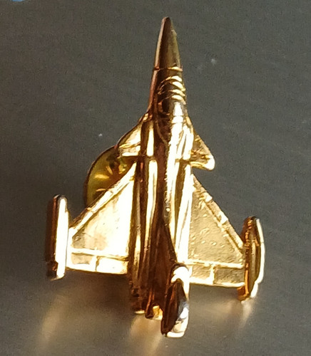 Pin armee air porte - porte, avion