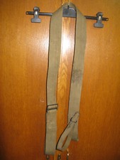 UNE SANGLE  DE PORTAGE POUR