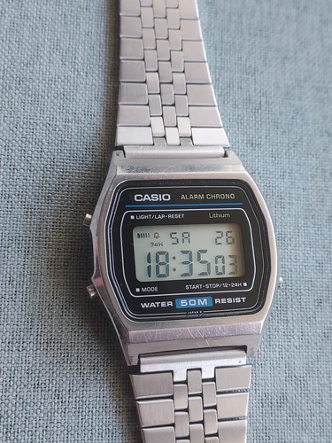 Montre casio 593 - montre,
