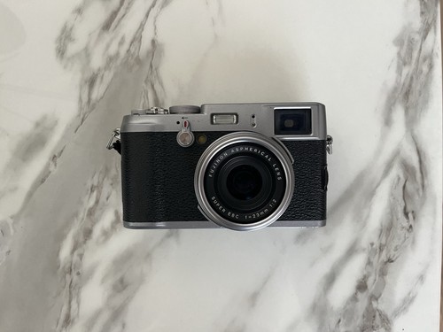 Fujifilm x100 3mp aps c - x100, 12.3mp