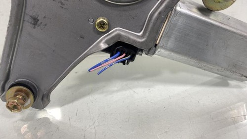 Moteur essuie glace arriere