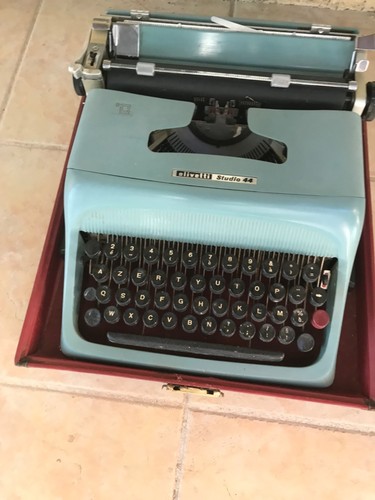 Machine écrire olivetti - machine,