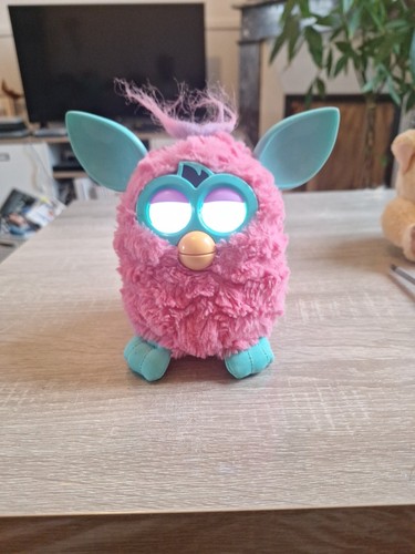 Furby tiger electronics - tiger,