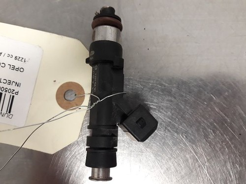 Injecteur 24420543 opel - injecteur,
