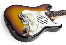 Fender Japan ST-CHAMP type