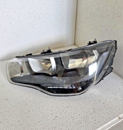 Phare avant gauche audi a1 - avant,