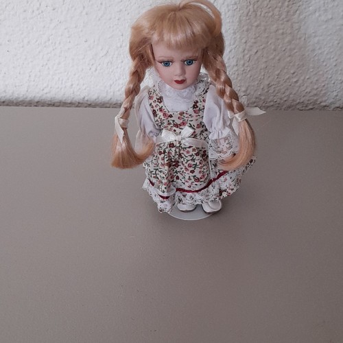 Poupée porcelaine fille - porcelaine,
