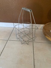 OLD METAL LOCKER BOTTLE HOLDER 4 BOTTLES