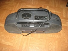 ancienne radio Grundig RR3000