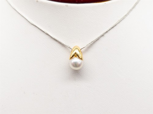Signed mikimoto 1500 6mm - $1500,