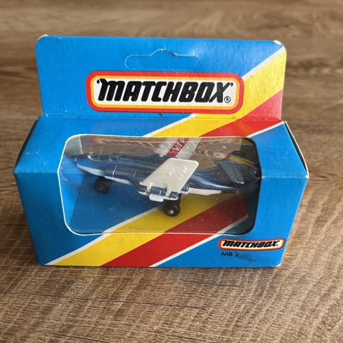 Avion miniature 140 matchbox - avion,