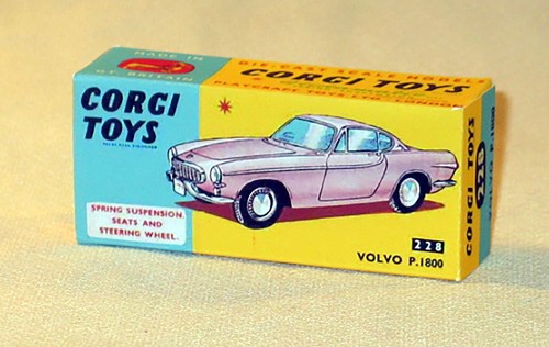 Corgi toys 228 - toys, volvo
