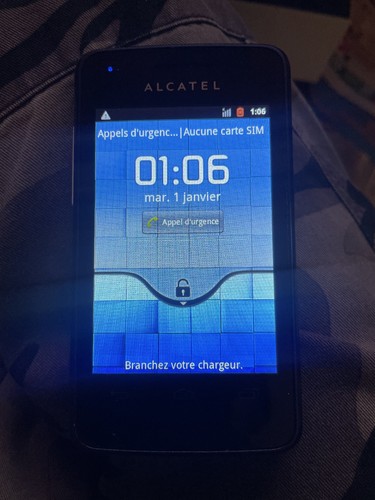 Télephone alcatel one - télephone,