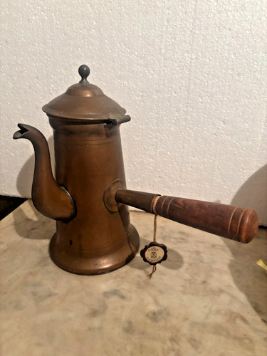 Ancienne chocolatière