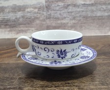 Queen Fine Luxury Porcelain Blue & White Floral Pattern Demitasse Cup and Saucer