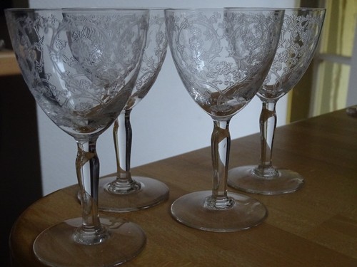 Anciens verres vin blanc - 4,