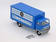 PRALINE camion de livraison MERCEDES BENZ en HO 1:87eme
