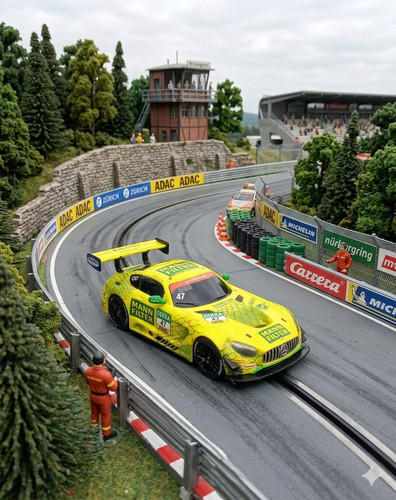 Voiture pour circuit carrera - voiture,
