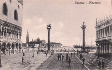 ITALY VENICE PIAZZETTA