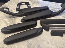 Jeu de garnitures intérieures