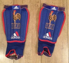 Protege Tibia adidas FFF