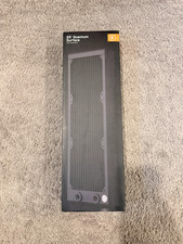 EKWB EK-Quantum Surface P360 Radiator, Black Edition