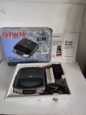WALKMAN CD DISCMAN AIWA XP-560 AVEC BOITE CHARGEUR  ET NOTICE  FONCTIONNEL