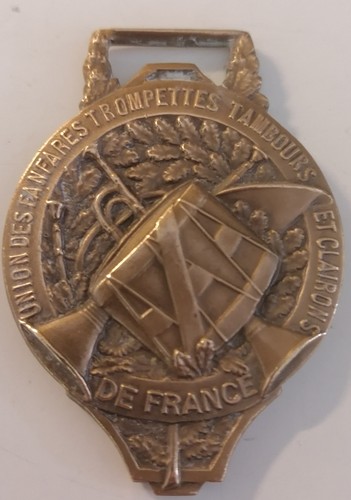 Union des fanfares - union, trompettes