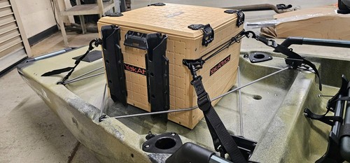 Kayak crate tie - tie, down