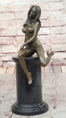 Signée deco bronze - signée, sculpture