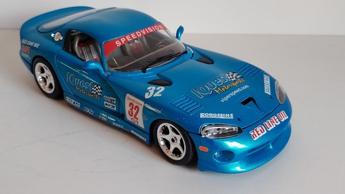 Voiture miniature burago dodge - voiture,