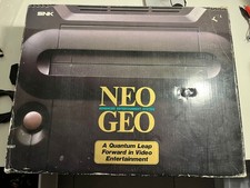 CONSOLE SNK NEO GEO AES JAPONAISE EN BOITE NON SERIAL MATCH !