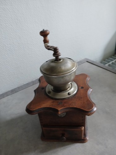 Moulin café ancien - a,