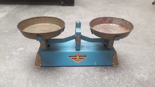 Ancienne balance roberval - balance,