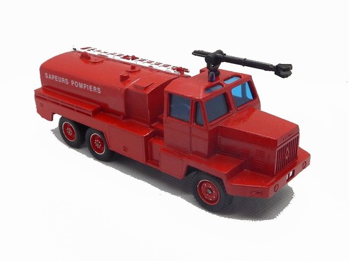 Berliet lance mousse - , pompiers