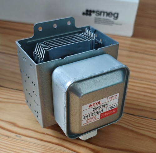 Magnétron combiné four - combiné,